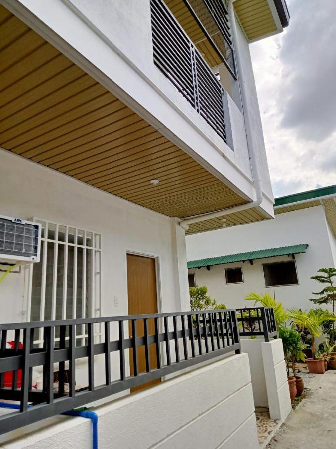 __Aplaridel Inn Suites__ Angeles Eksteriør bilde