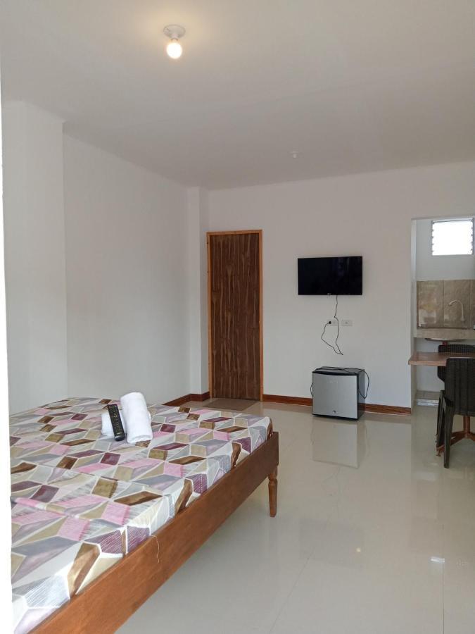 __Aplaridel Inn Suites__ Angeles Eksteriør bilde