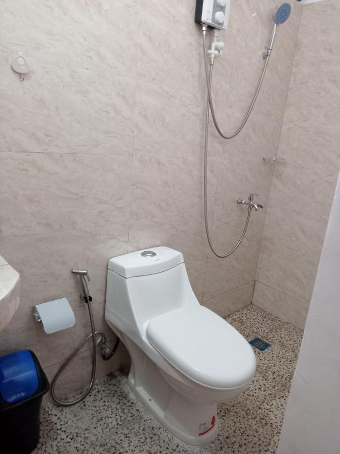 __Aplaridel Inn Suites__ Angeles Eksteriør bilde