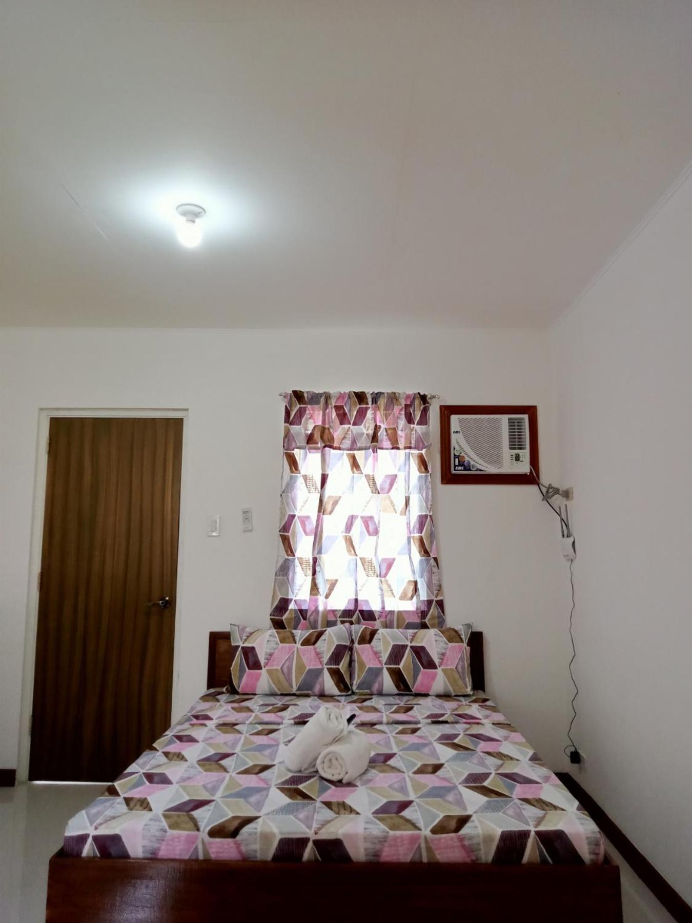 __Aplaridel Inn Suites__ Angeles Eksteriør bilde