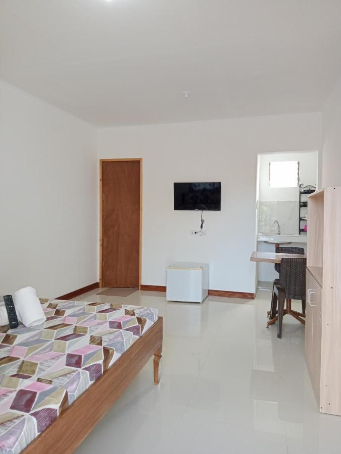 __Aplaridel Inn Suites__ Angeles Eksteriør bilde